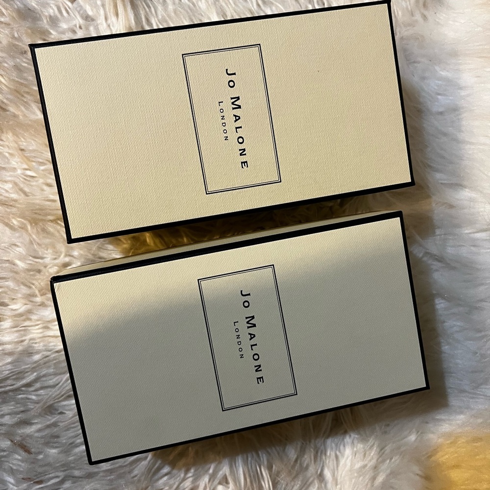Jo Malone Cream and Black Gift Boxes - Picture 1 of 1